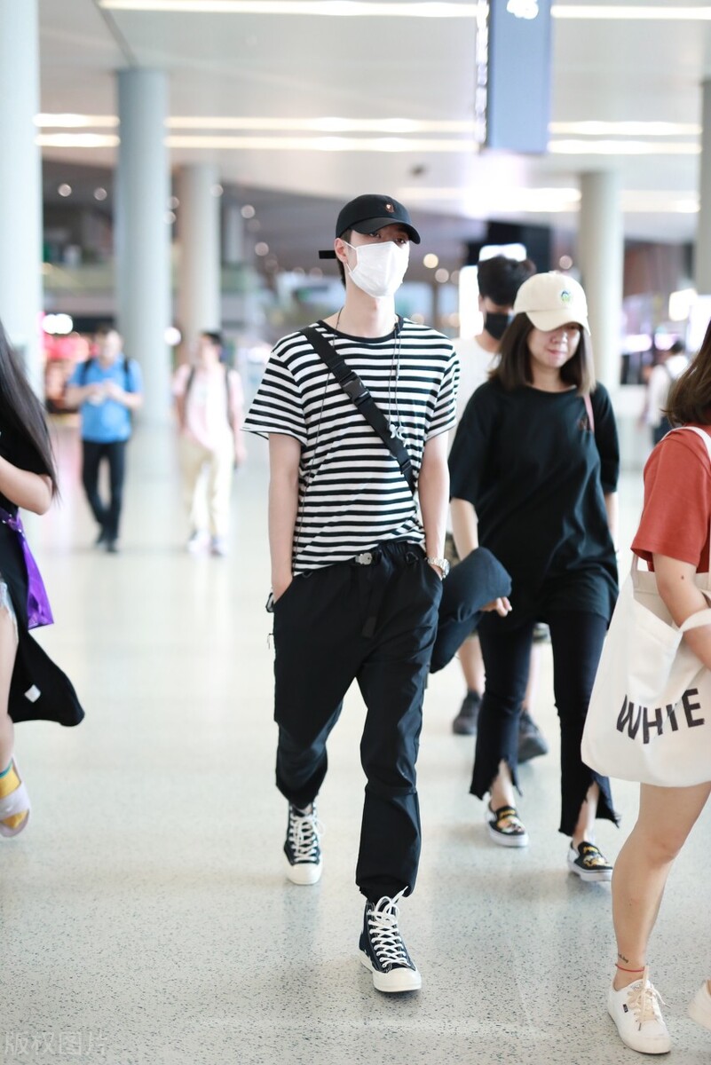 因为你，让我也追了一回星