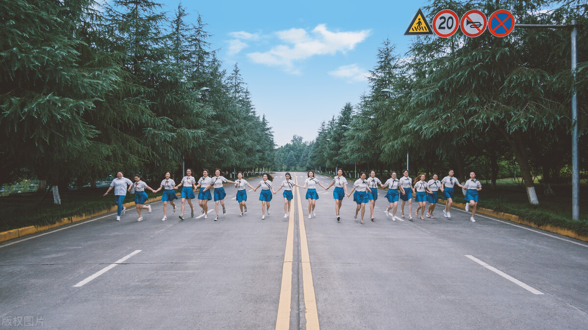 毕业照哪个时间段拍最合适？这个时间段值得你考虑