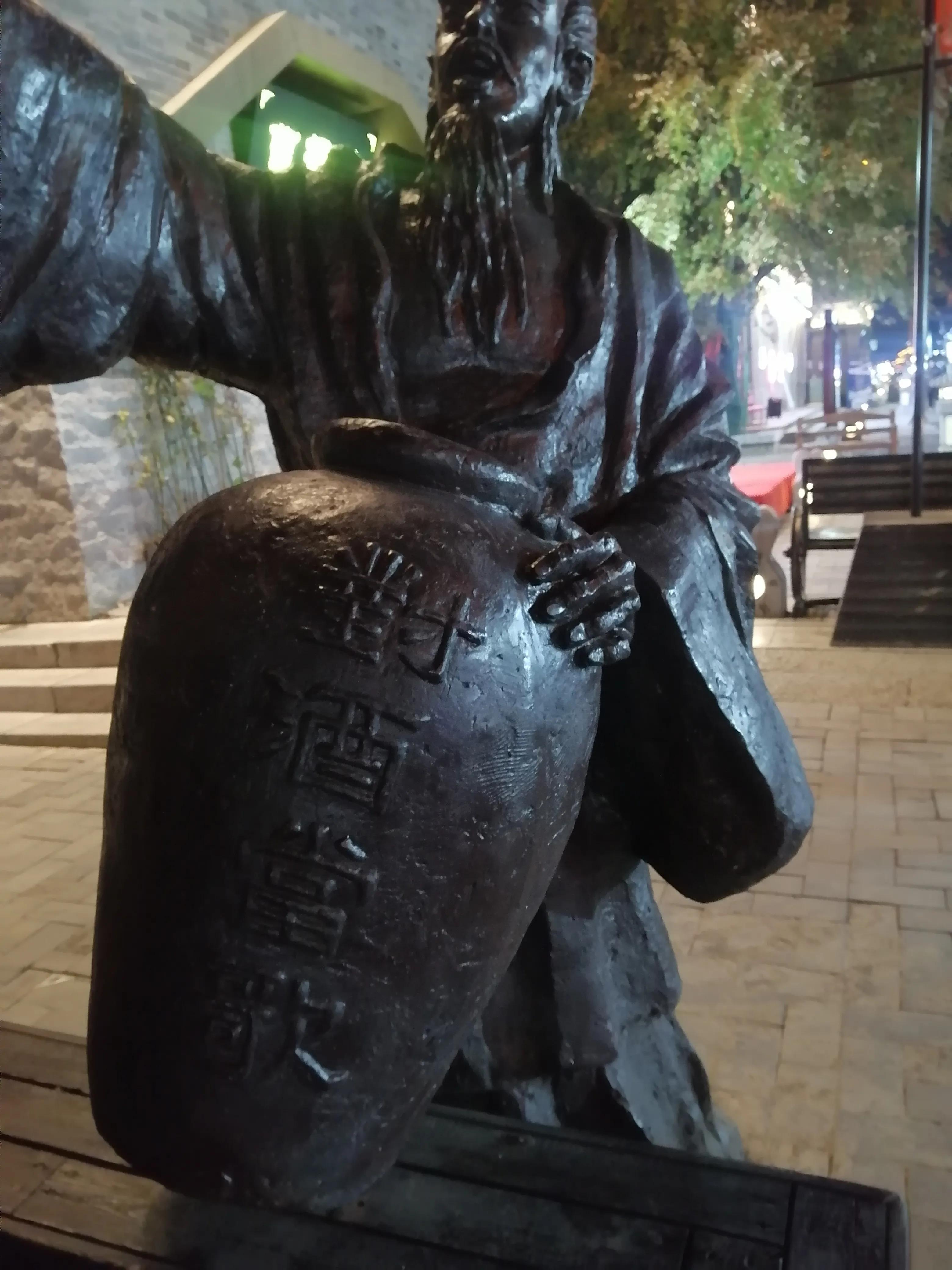 受禅台,射鹿台,春秋楼,灞陵桥,华佗墓,徐晃坟,马腾墓,夏侯渊,毛玠庄