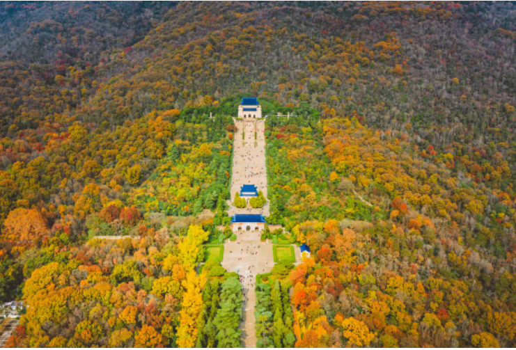 1987年，蒋经国看完邓小平送给的礼，红了眼眶：共产党的情我领了