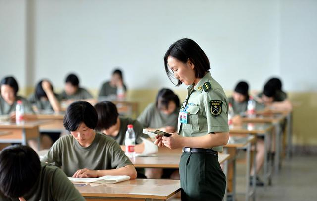 除了春季和秋季征兵，其实在3月底到4月初，还有一次入伍的机会