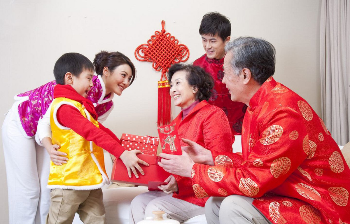 1岁宝宝生日礼物推荐榜单：新年送什么最贴心又益智？