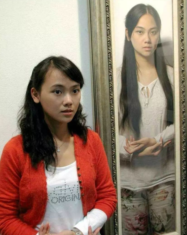 冷军作品最高价格一幅破手套画拍卖了650万