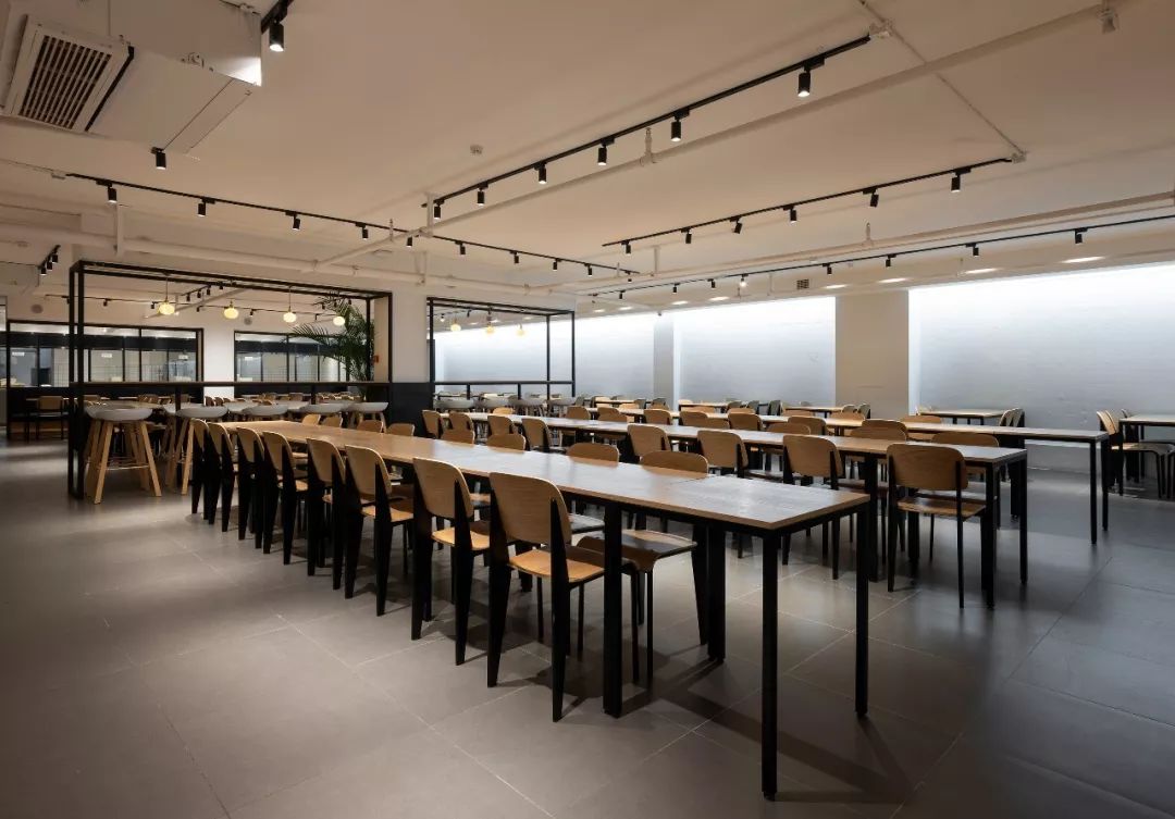 杭州吴越画室：2023届「定制班」招生简章，开启艺术的大门