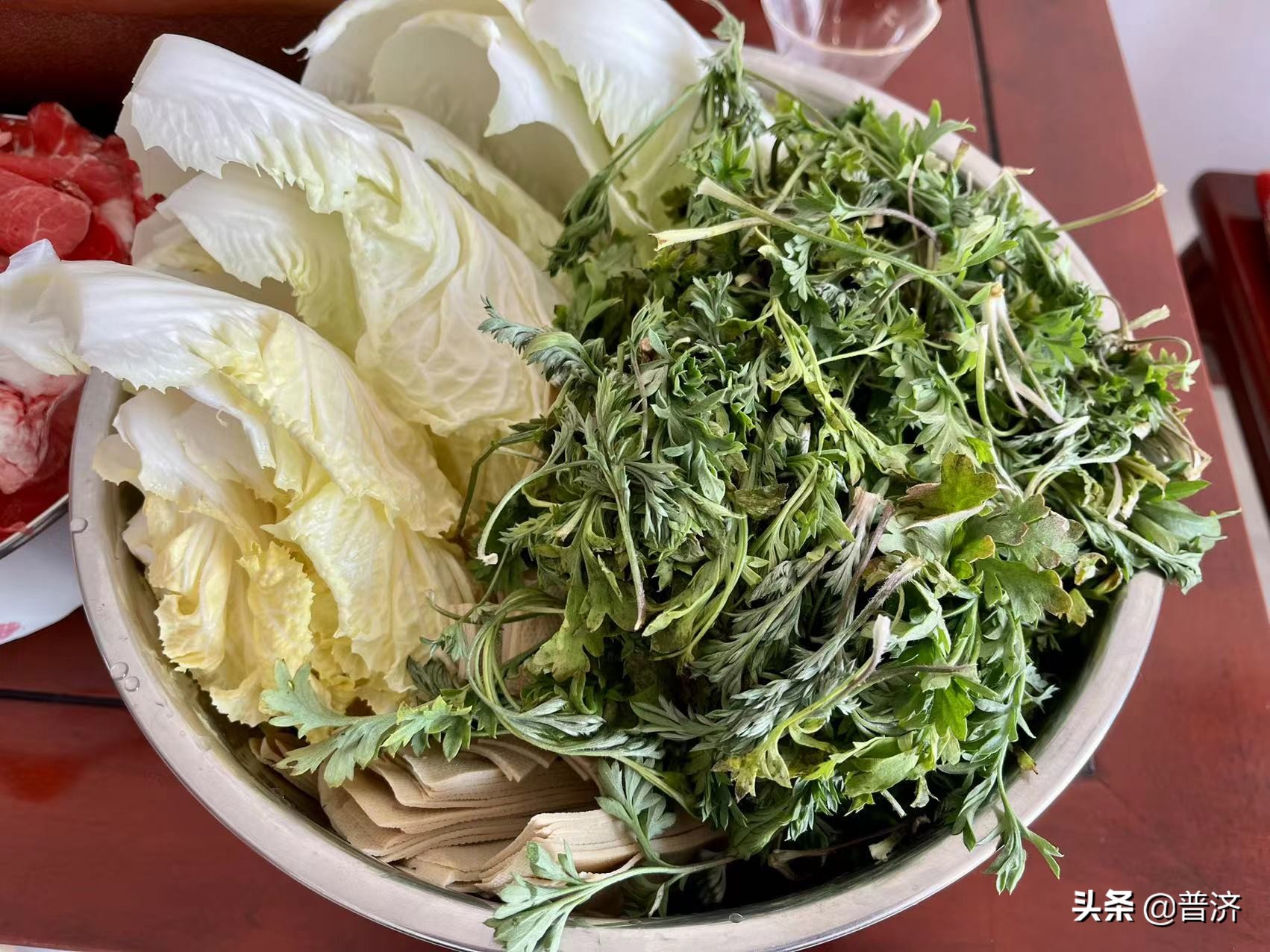 白蒿是茵陈吗（这个野菜是有着不同的叫法）