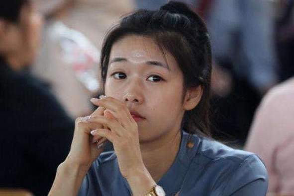 公务员未来可能转变为合同制，薪资会下调吗？22年考生需注意