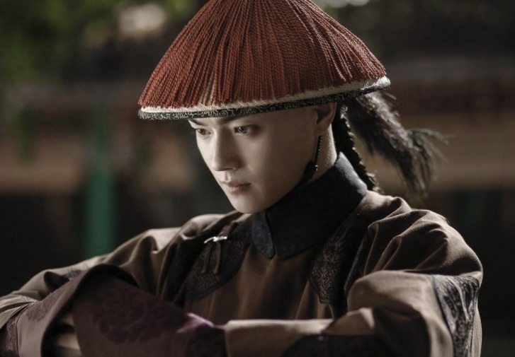 傅恒：6年连升9级，立3大奇功，48岁戛然而逝，乾隆含泪祭英雄