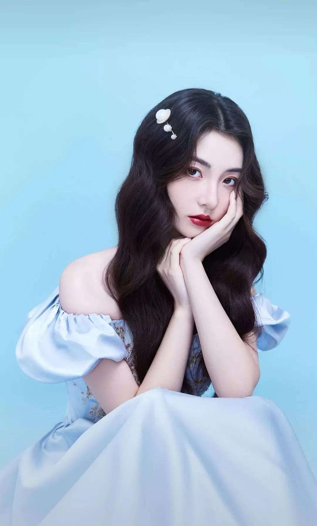 手机桌面，明星祝绪丹、黄梦莹、王艺瑾和张艺凡