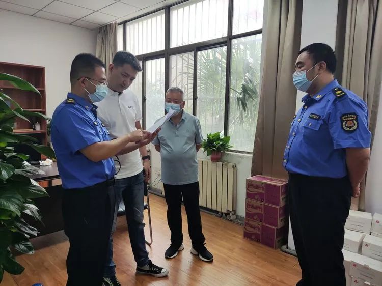 �������ǹֻܾ�����չ�����й���������������Ⱥ������桱�