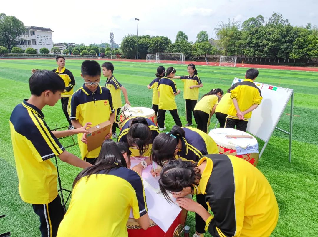 成都市双流区中小学综合实践主题教研活动在黄龙溪学校举行