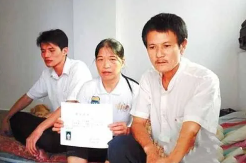 2010年，高考状元因抢银行判刑10年，出狱30岁的他被西安交大录取