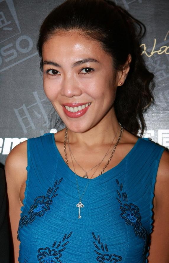 从“时尚女魔头”到“过气主编”，苏芒到底经历了什么？