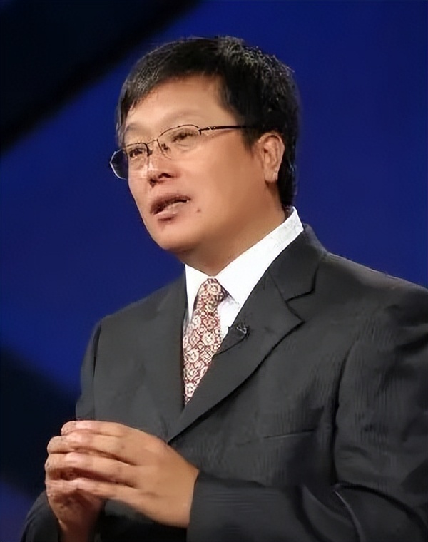 47岁不婚，却坚持追求白头偕老的婚姻，蒙曼老师有理性的女权主义