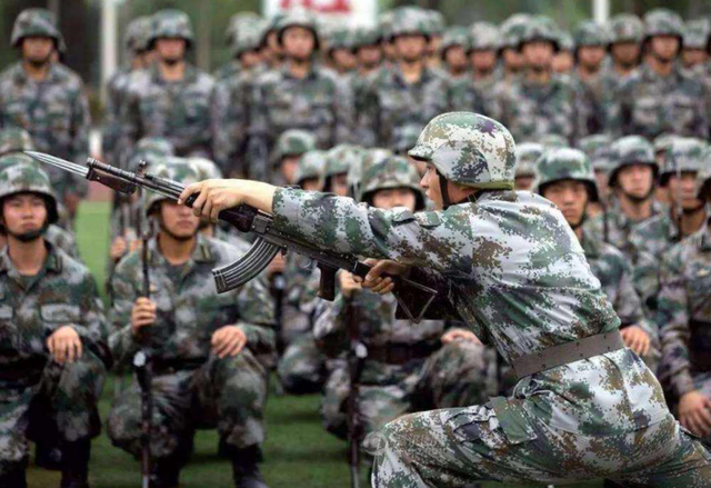 2022军事类高校排名出炉！国防科技大学实至名归，海工大进步明显