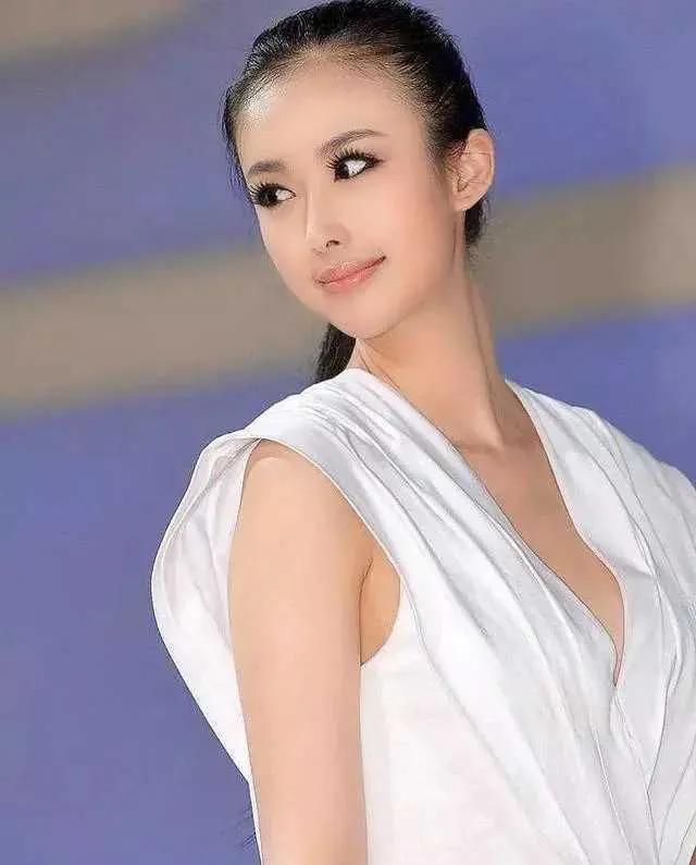 谁还记得当年那个美丽女孩翟凌