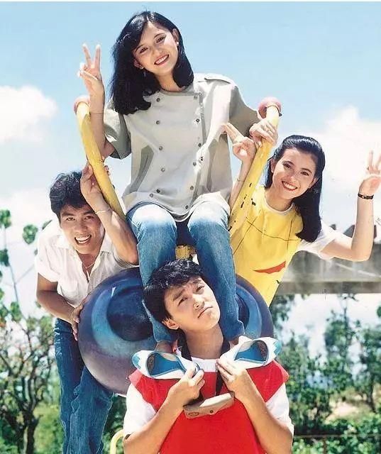 曾经风光，如今落魄的9位女星，有人向粉丝借钱，有人捡菜叶充饥
