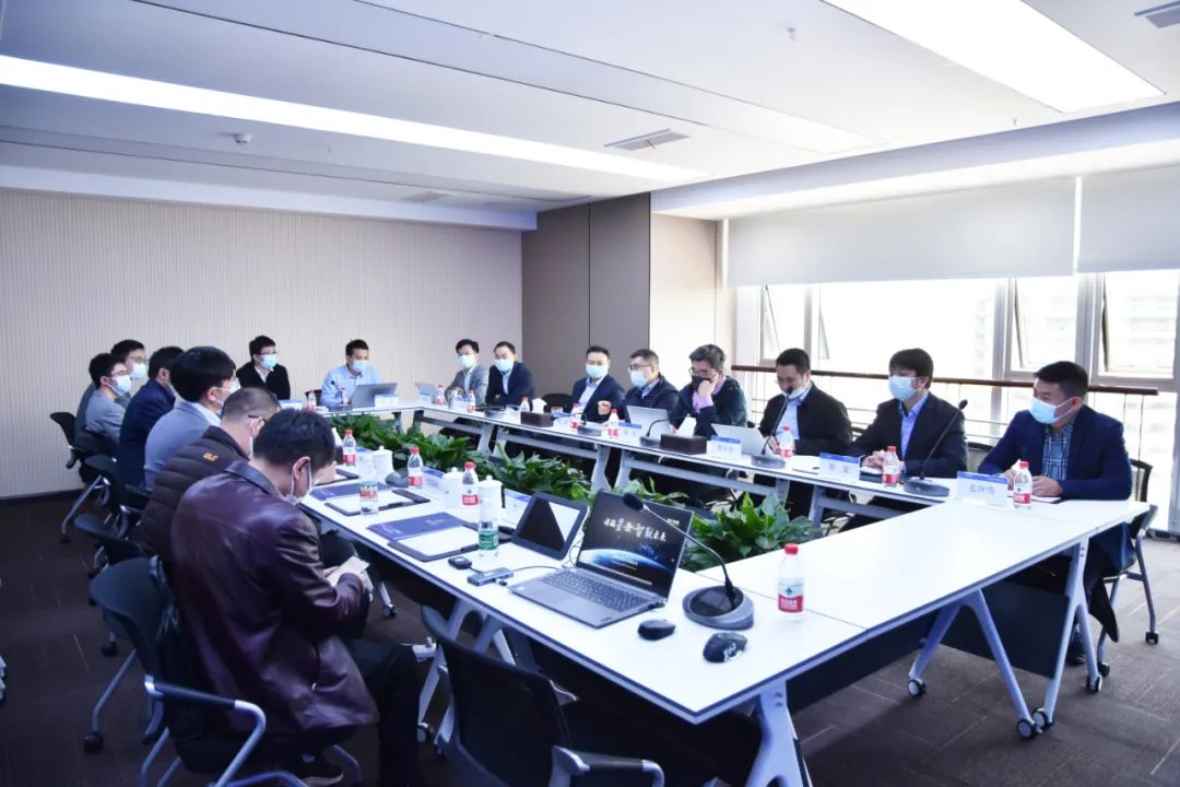 中国工业互联网研究院重庆分院领导到积微物联、星云智联共话合作
