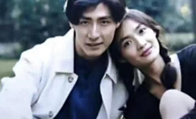 《白眉大侠》27年，10位演员境况差别巨大，男4号已成一线明星