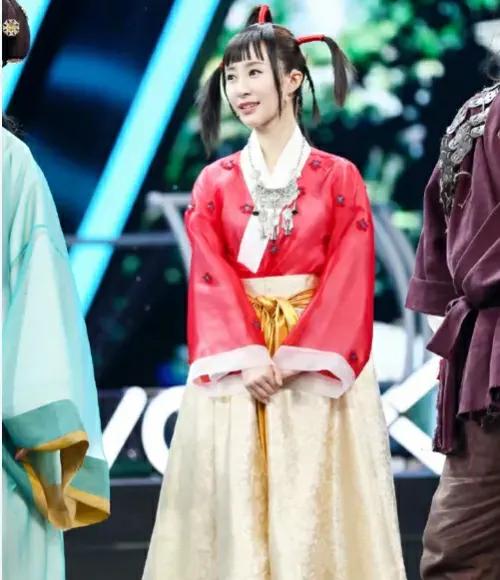 5位演员重现成名角色，“发面馒头”与“爷青回”，差距一目了然