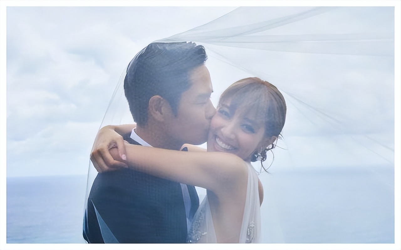 爱妻号！TVB视帝婚后为让太太安心，拒被异性拿号码：私人就免了