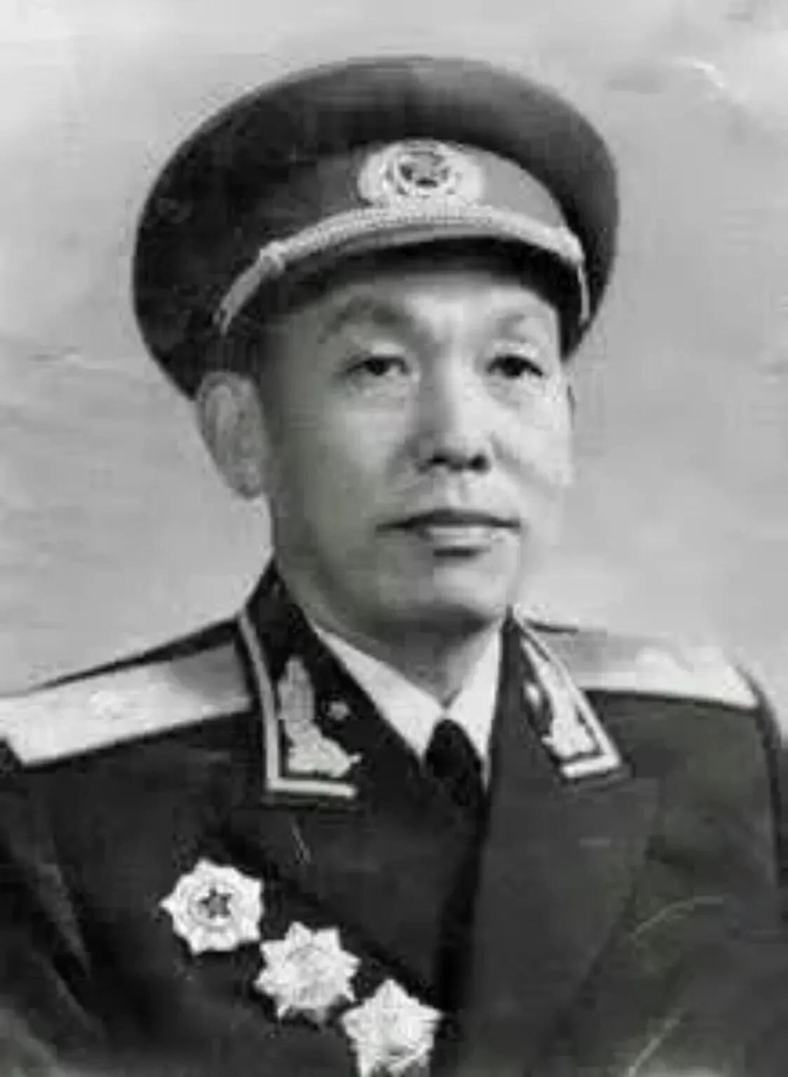 1955年，南京军事学院教职人员授衔名单，时任职务及照片大全