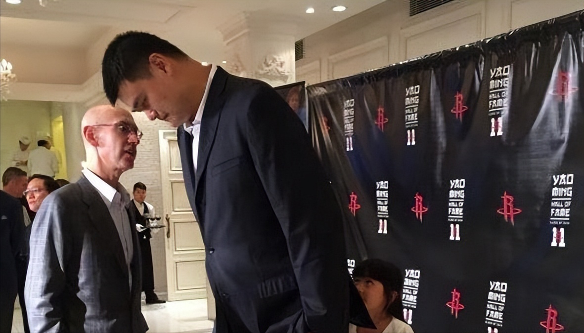 为什么cba收视率高(难怪都去看NBA！CBA总决赛收视率创新低，还有人说CBA仅次于NBA？)