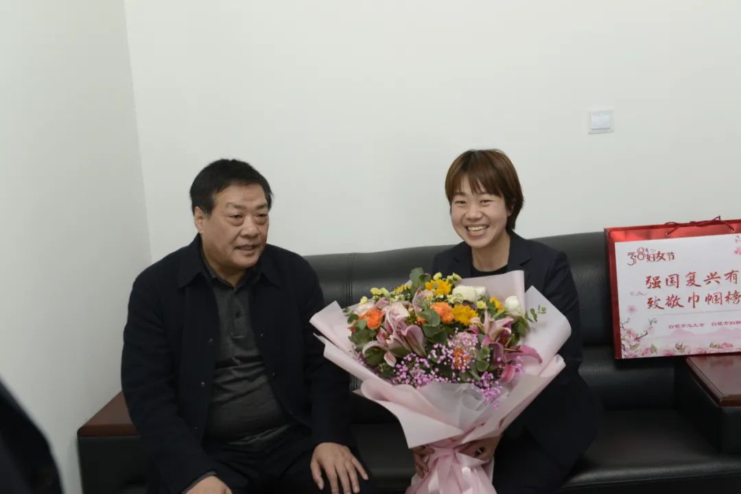 【“三八”特辑】白银市开展“致敬巾帼榜样”走访慰问活动