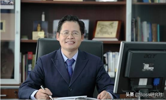 湖北仙桃最有钱的5个人，3张新面孔首次出现，雷军身价缩水300亿