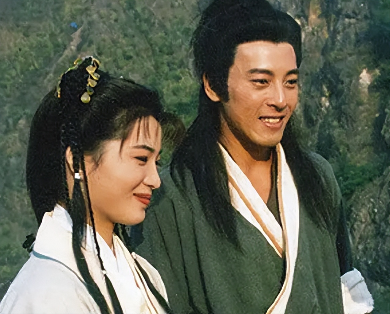 红得快、凉得也快，这五位“风光不再”的女星真是太可惜了