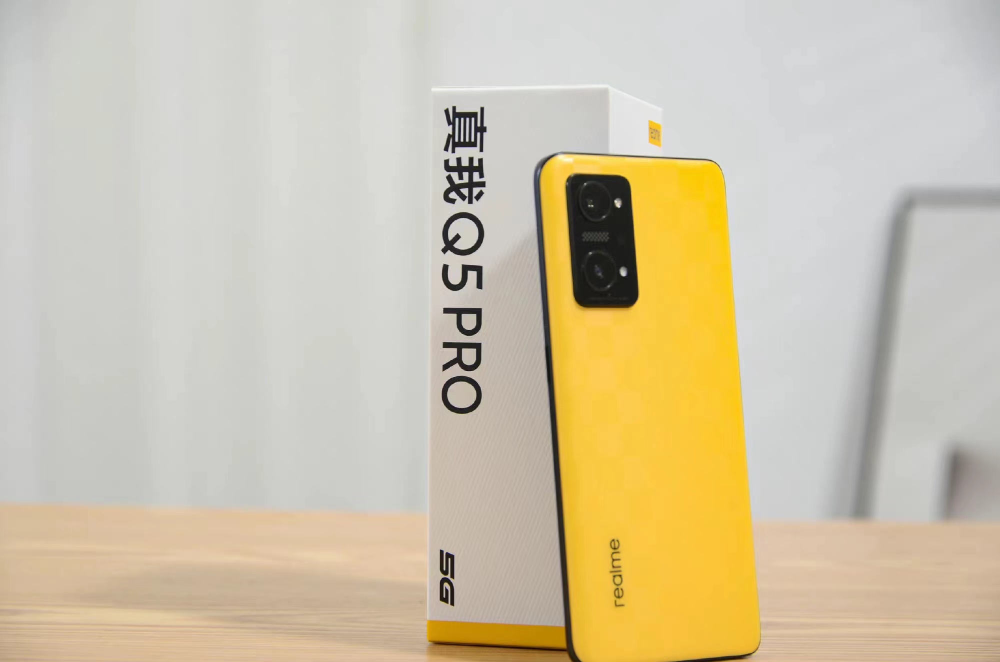 适合打工人购买的三款手机，强悍性能搭配超高性价比，最低千元起