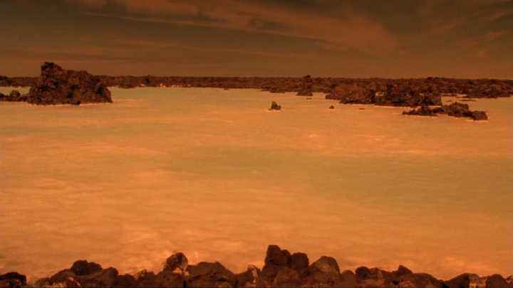 土卫六和我们生活的地球，拥有极高的相似度，但它实在有些奇怪