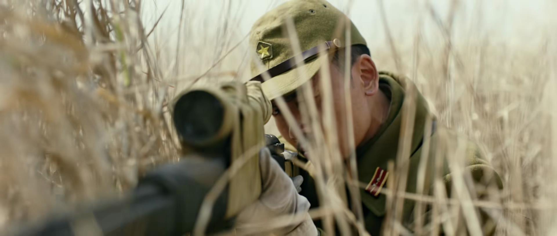 开播前以为是烂片，开播后却拿下第一！国产战争片摸到天花板了？