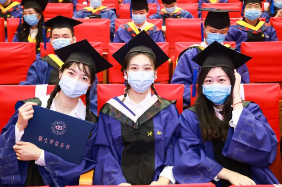 理工类大学最新排名，天津大学挤进前十，哈工大和北航仅差一名