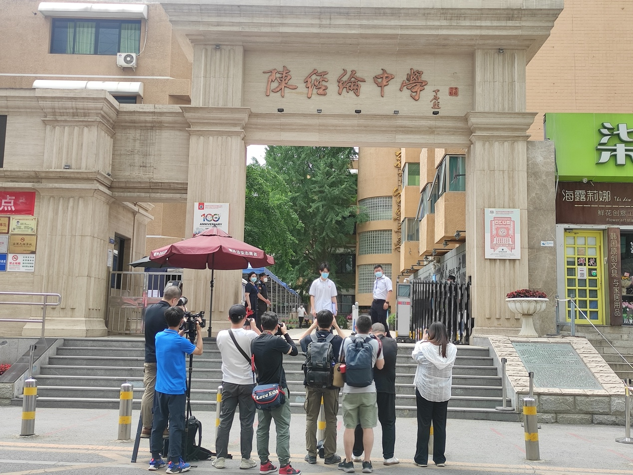 2022年高考：期盼与寓意依旧，意外也不期而至