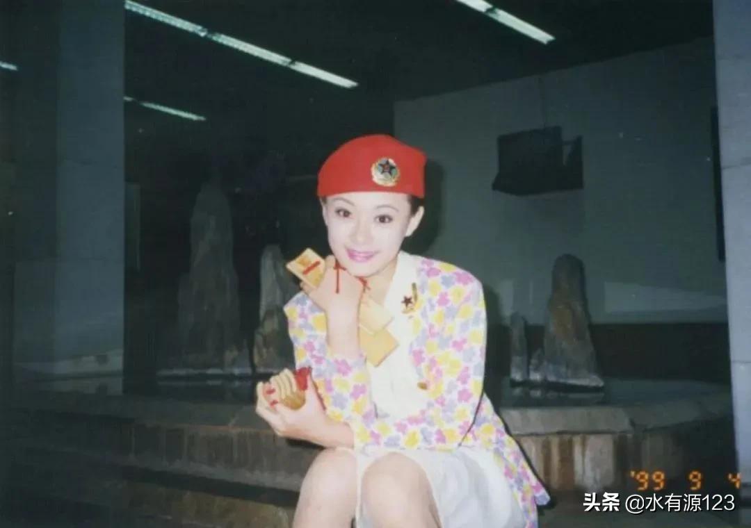 电视剧一姐孙俪的传奇系列故事之四：初恋传闻，小荷才露尖尖角