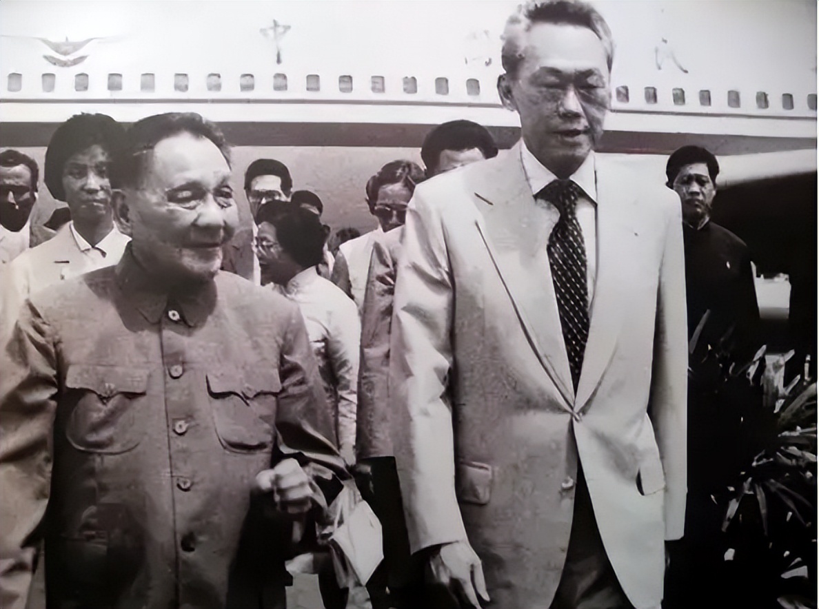 1987年，蒋经国看完邓小平送给的礼，红了眼眶：共产党的情我领了