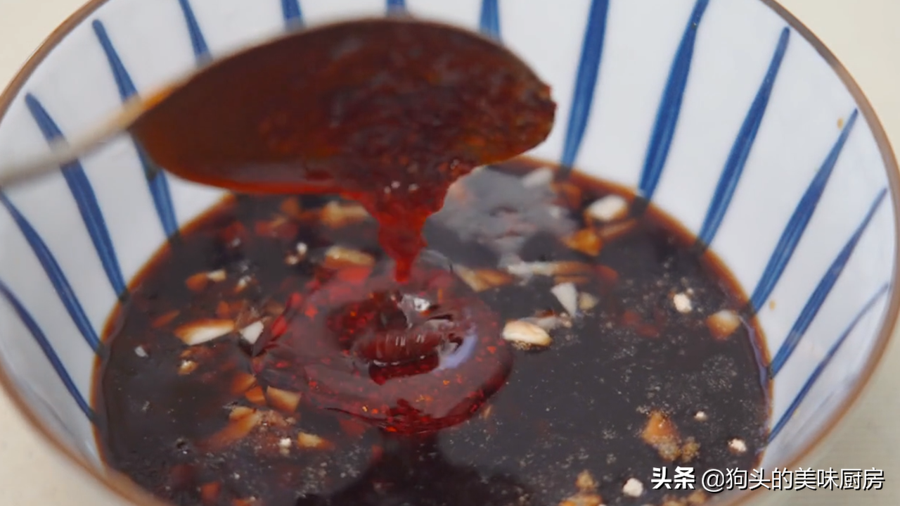 孩子不吃菠菜的试试这菜卷，3种食材一起，营养美味，不加肉也香