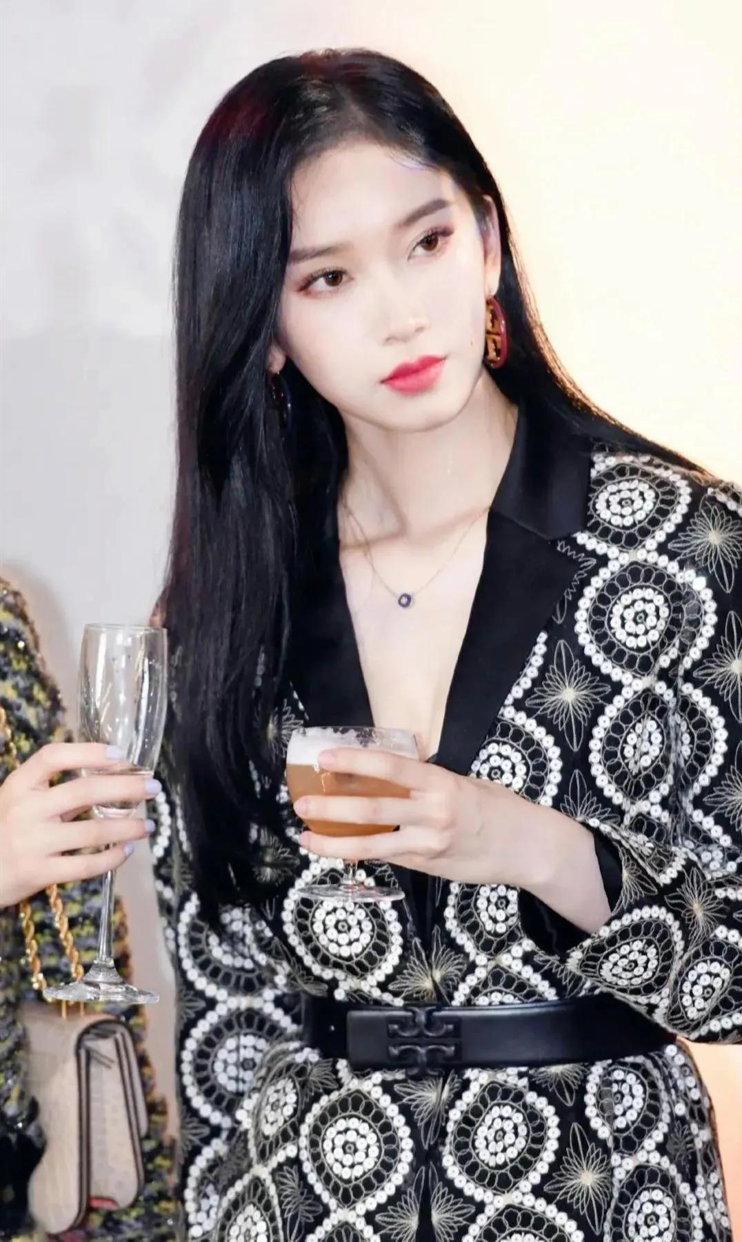 刘令姿绝美照片