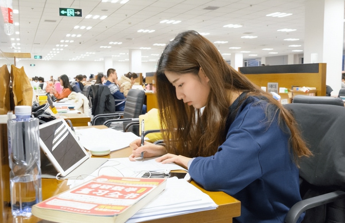 考研有学硕和专硕可以选，了解两者的区别，才能找到适合自己的