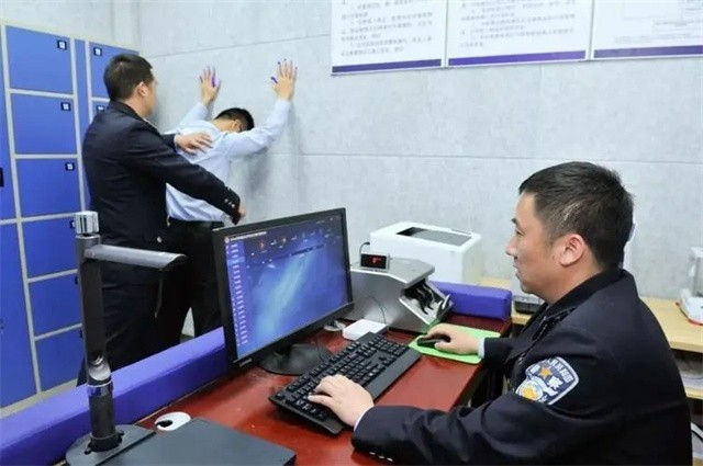 大案纪实：海口南沙路杀人碎尸案，十七年后凶手终于伏法