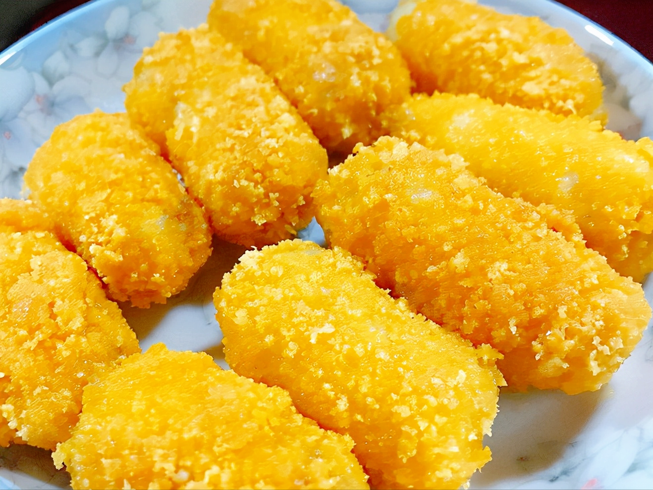 年夜飯必備的4道甜品菜，軟糯香甜，孩子愛吃，上桌一會兒就光盤