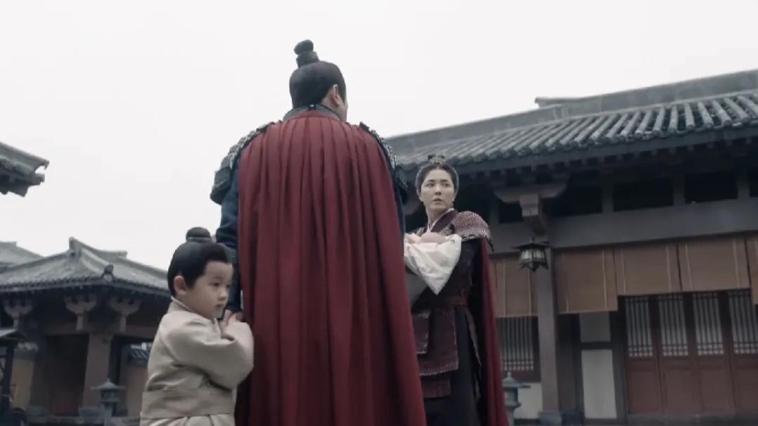 星汉灿烂：你造吗，少商父母居然有这么多套情侣装