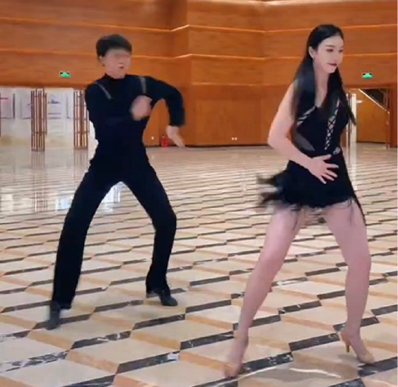 “果然不是正经大学”，一段大学生跳舞视频流出，网络又沸腾了