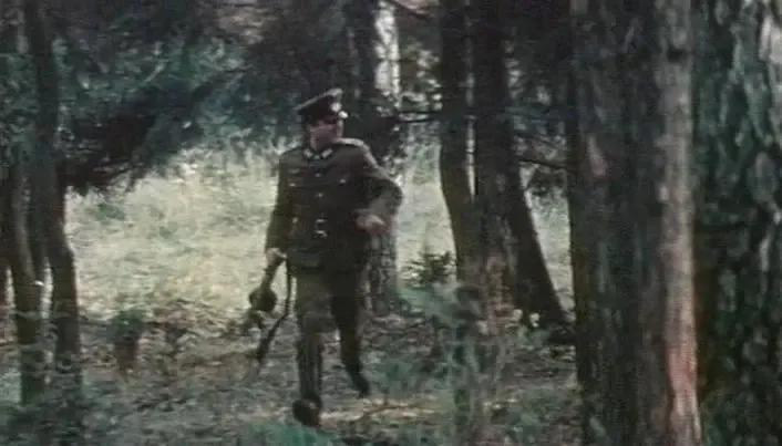 世界电影（0113）苏联电影《匪巢探秘》（1983）剧照欣赏