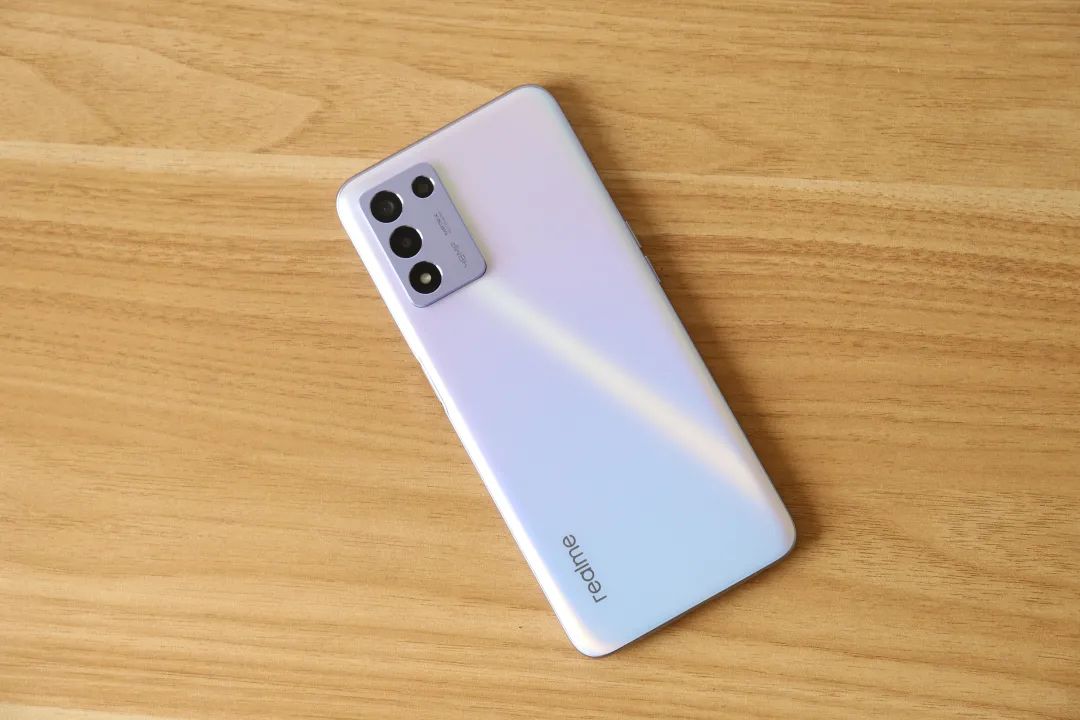 截至六月底，这4款千元机性价比最高，使用三年毫无压力