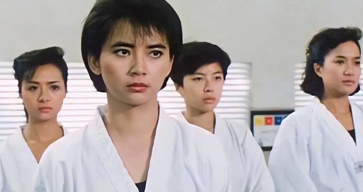 胡慧中：林青霞的接班人，挚爱的两个男人，一个惨死一个锒铛入狱