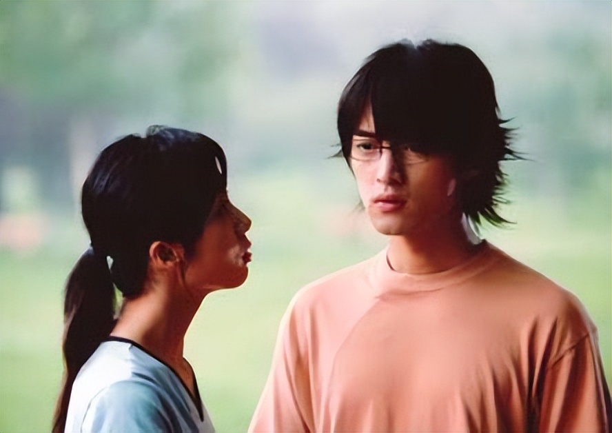 胡歌荧幕处女作《蒲公英》，两姐妹爱上同个男人的爱情悲剧