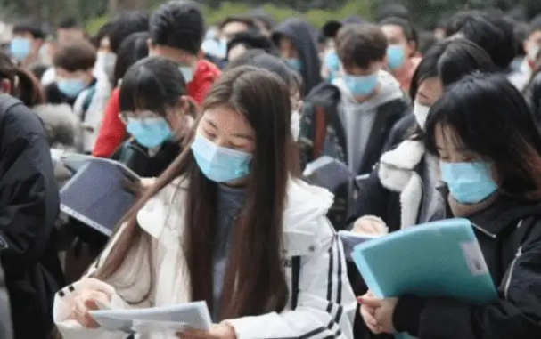 考研生與保研生，同是碩士為啥待遇卻不同，早點了解沒壞處