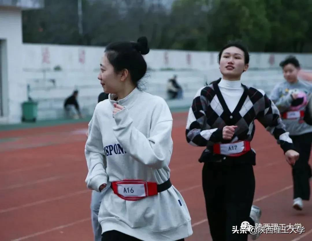 运动场上那些事儿丨直击体测现场，领略青春风姿