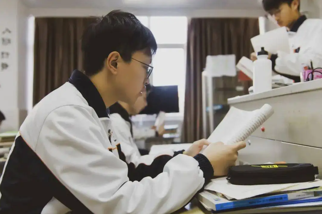 教育部明确表示，存在这几种情况的学生将不能参加高考，没得商量